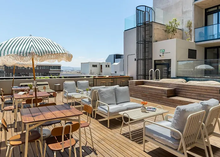 Neighbourgood 84 Harrington Aparthotel Cape Town